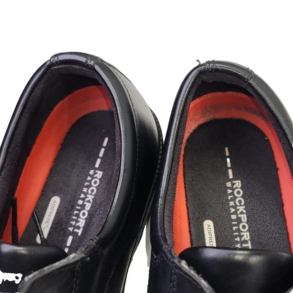 Rockport men essential